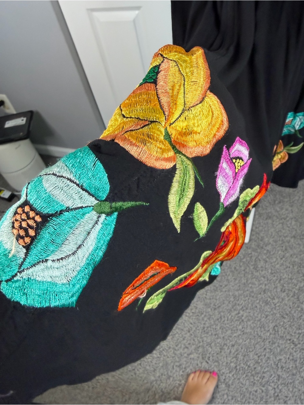 Vintage Soft Surroundings Petite M Black Embroidered Floral Maxi Skirt Rayon - Picture 12 of 16
